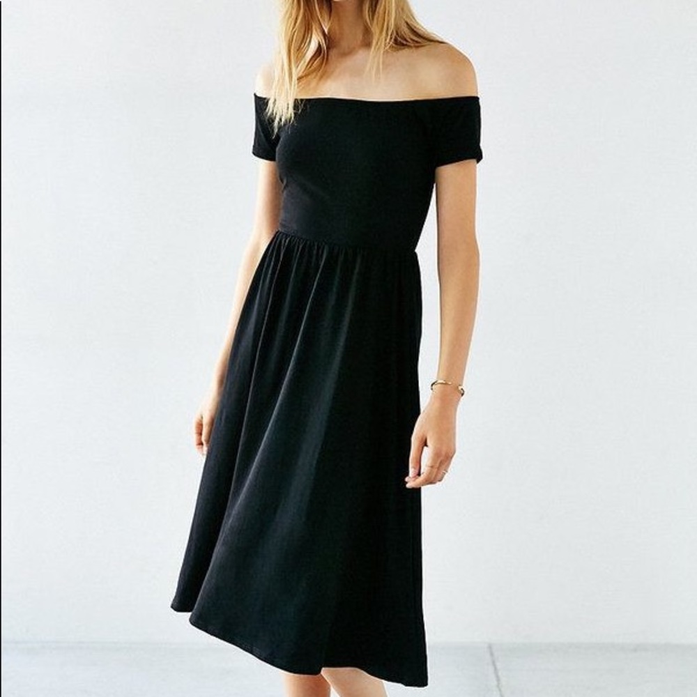 Urban Outfitters Women’s Midi Dress